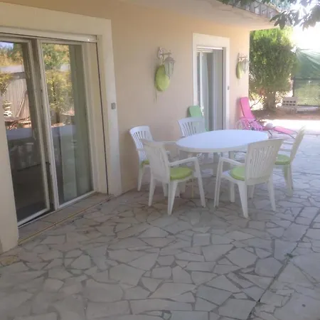 Appartement à Uchaud