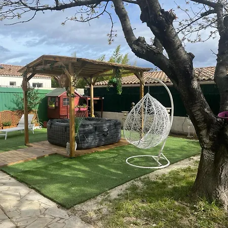 Apartmán A Uchaud
